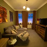 Altbaucharme Deluxe Mit Terrasse In Zentraler Lage Apartment Kiel