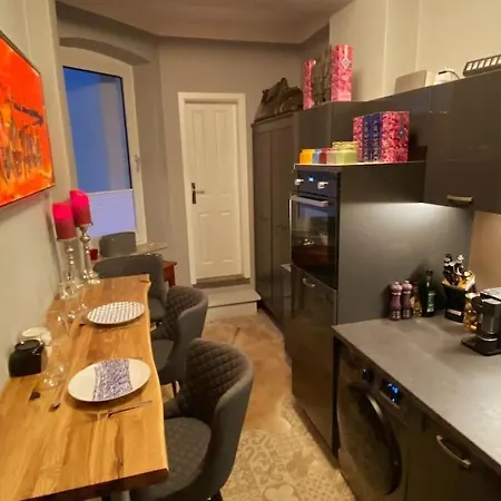 Altbaucharme Deluxe In Zentraler Lage Apartamento Kiel